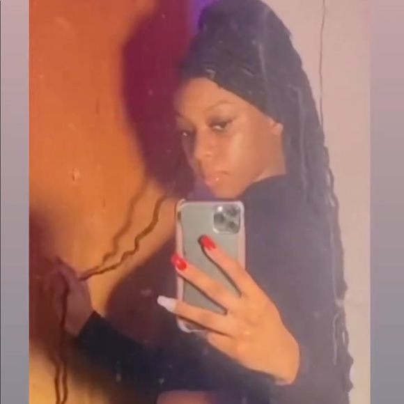 Meet your Posher, Angel - Picture 1 of 1